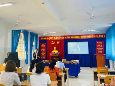 Trường tiểu học Kim Đồng tổ chức tập huấn kỹ năng "Phòng chống tai nạn thương tích" cho CBGV-NV và PHHS