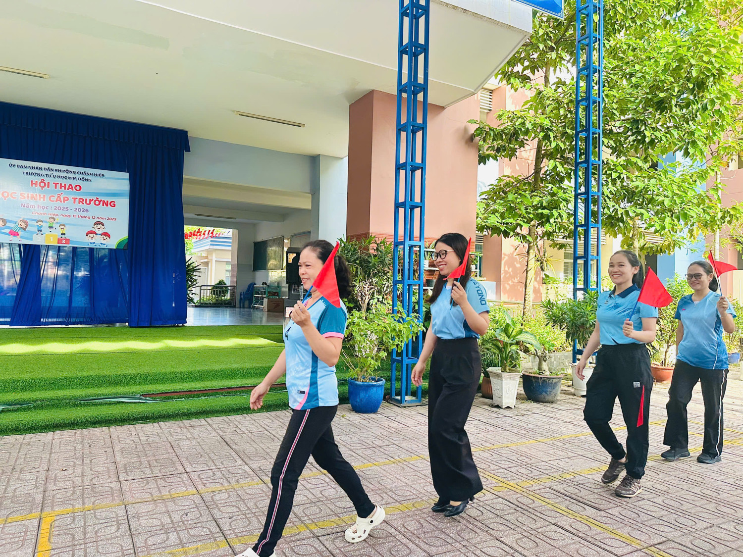 z7327523014732 52bf169dd4825c1631d00a8100b4896a