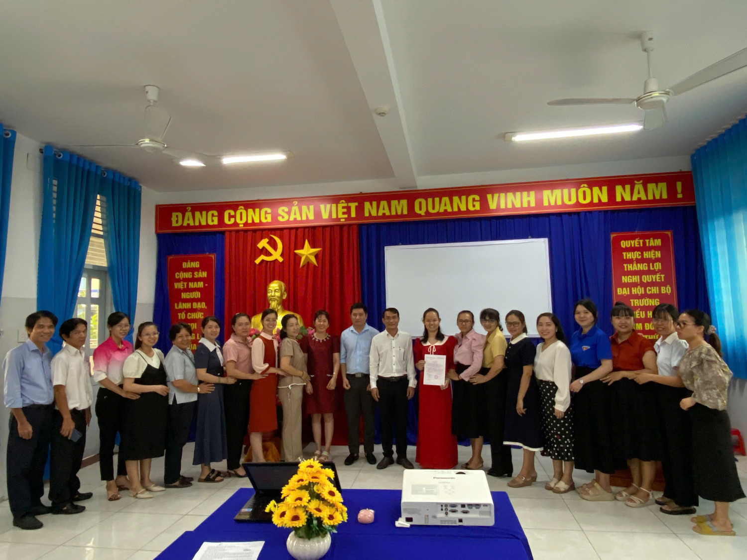 z7344080889220 cb999875563233d579abd4f8dcf50680