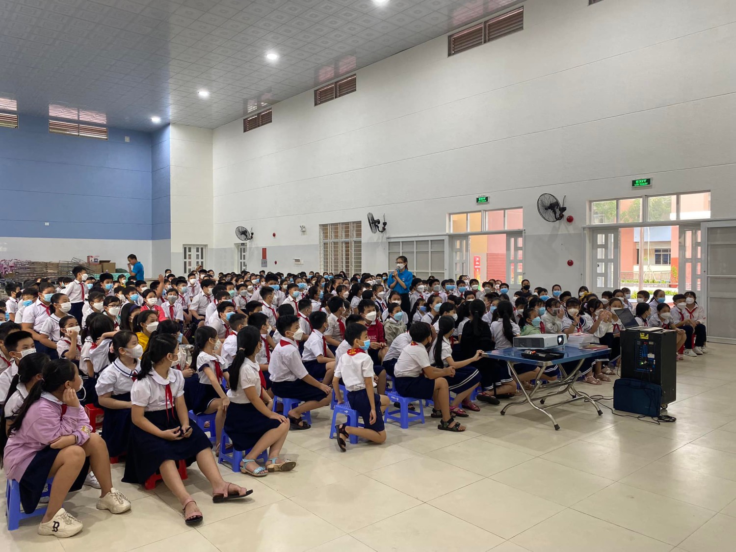 Đơn tuyển sinh lớp 1 năm học 2023 - 2024